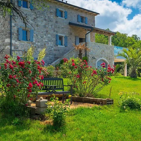 Holiday home Azzurro *